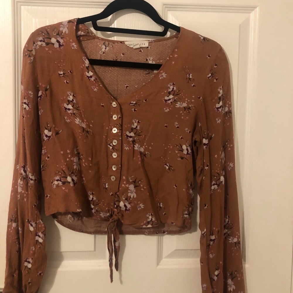 Long sleeve top